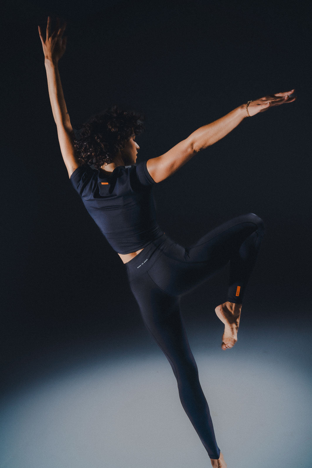 Essential Olivia Fitted Tee - Black