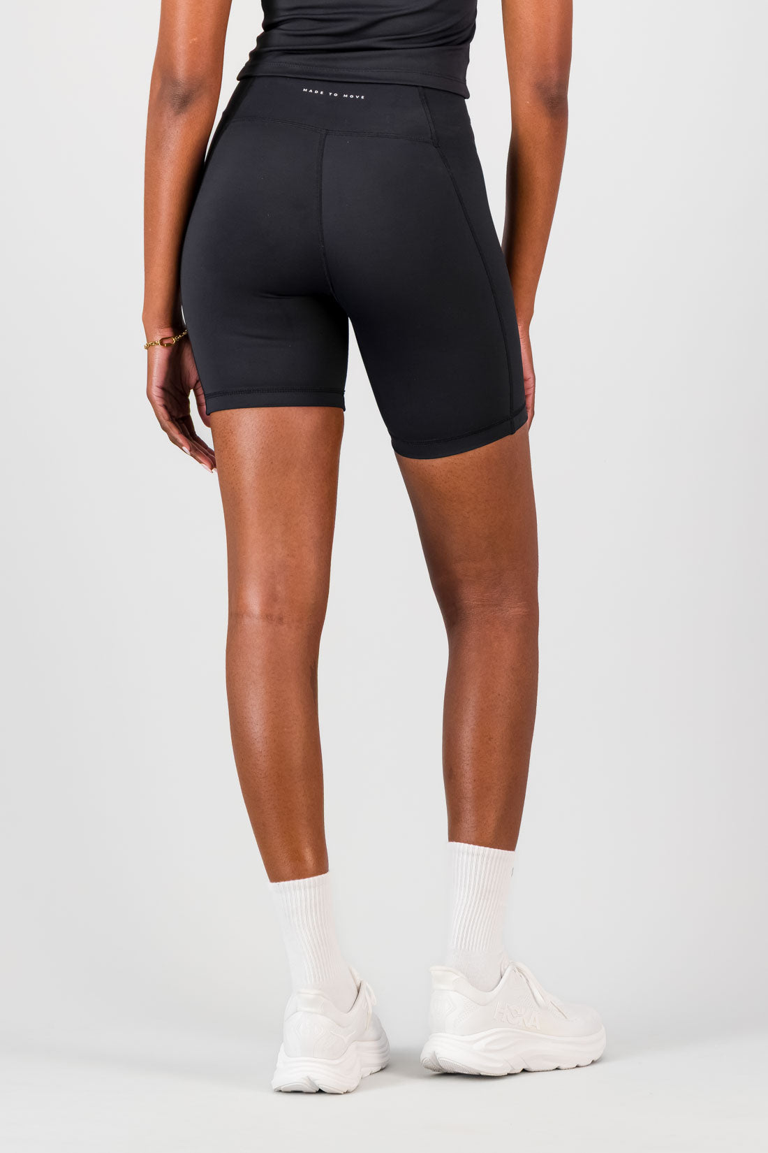 Essential Leah Short